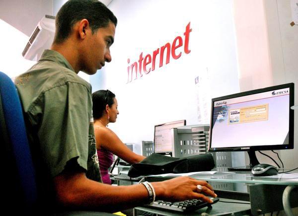 Denuncian efectos del bloqueo sobre el uso de Internet en Cuba (+Video) #NoMásBloqueoACuba.
